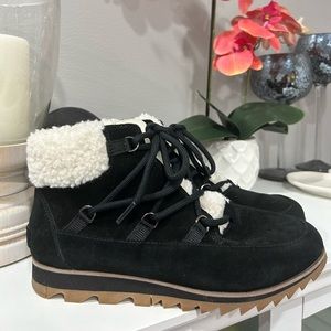 Sorel Harlow Lace Cozy Shoe NEW